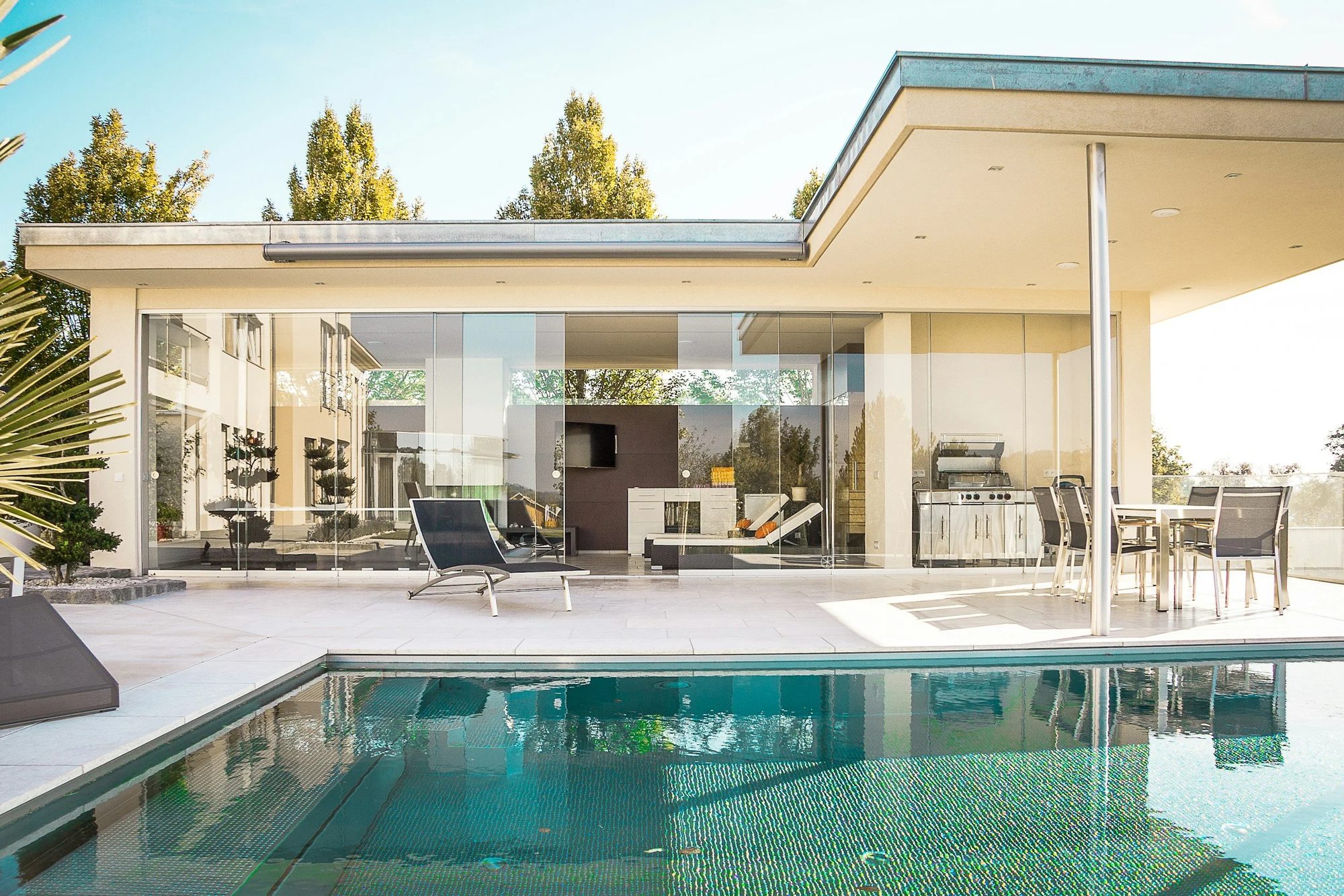 Villa with pool and Mediterranean garden